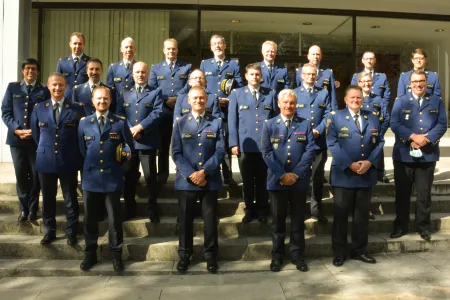 De aanwezige leden op de Algemene Vergadering dd 21 09 21