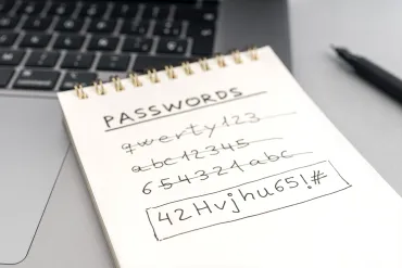 10 vuistregels voor wachtwoorden  (source : wirestock - Envato)