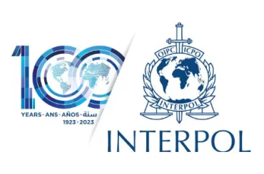 Interpol : 100 ans de coopération policière internationale