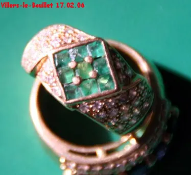 Bijoux retrouvés à Villers-Le-Bouillet 
