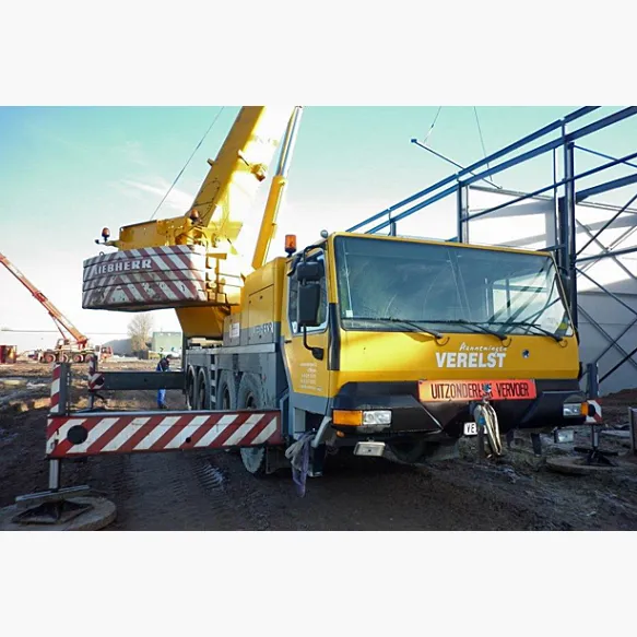 Vol d'un camion-grue (80T) à Putte